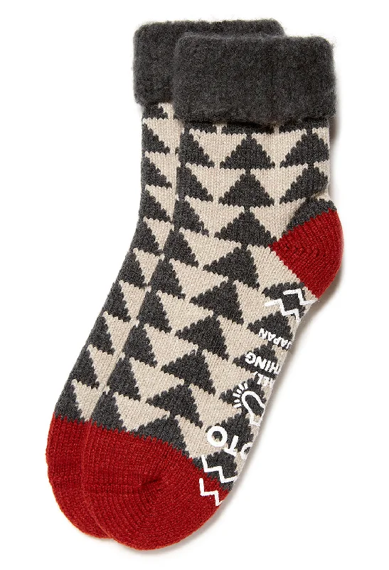 sock brands sports -  ROTOTO Comfy Room Sankaku Socks - Charcoal/Red