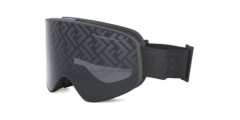 sunglasses for dramatic flair -  Fendi Ski Mask FE40152U