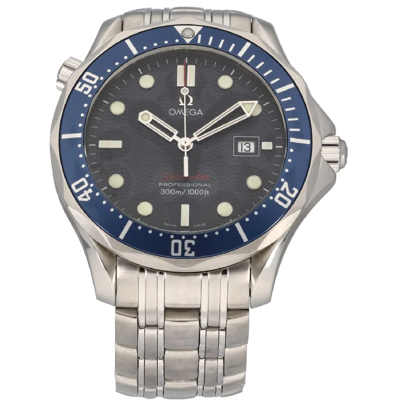 watch with durable case -  Omega Seamaster 2221.80.00 41mm Stainless Steel Watch