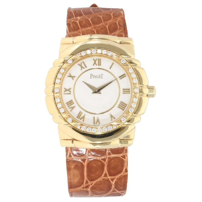 watch with sturdy numerals -  Piaget Tanagra 95043 33mm Gold Watch